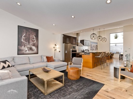 Big White 4 Bedroom Accommodation - The Edge - #3734