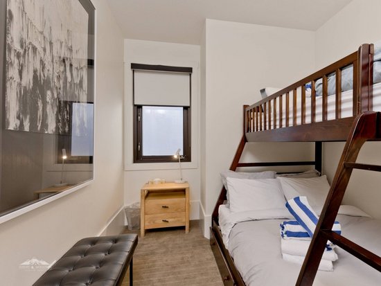 Big White 4 Bedroom Accommodation - The Edge - #3734