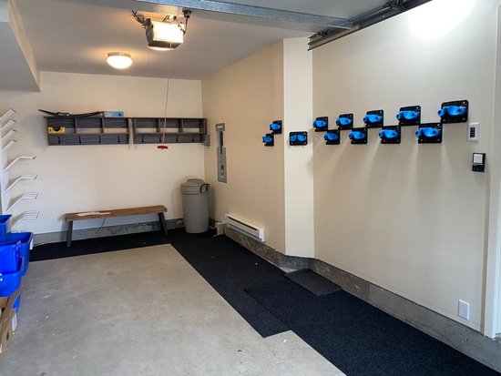 Big White 4 Bedroom Accommodation - The Edge - #3734