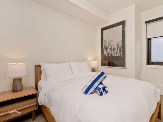 Big White 4 Bedroom Accommodation - The Edge - #3734