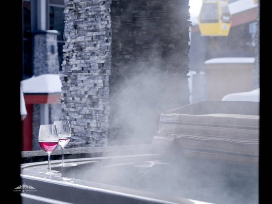 Big White 4 Bedroom Accommodation - The Edge - #3734