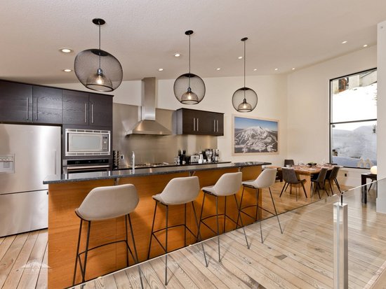 Big White 4 Bedroom Accommodation - The Edge - #3734