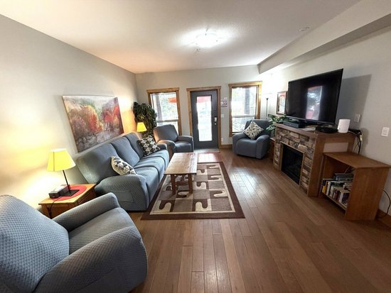 Osoyoos 3 Bedroom Accommodation - Casa Del Mila Oro Resort - #3739