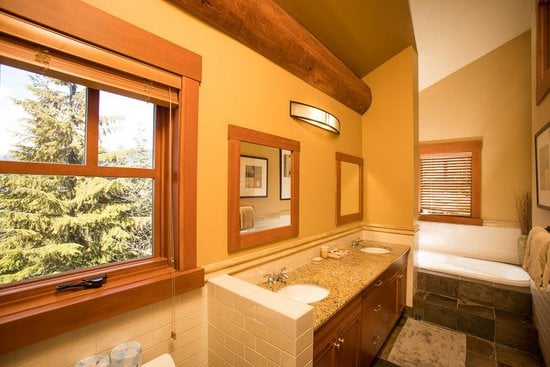 Whistler 4 Bedroom Accommodation - Taluswood - #3756 Whistler 4 Bedroom Accommodation - Taluswood - #3756