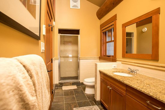 Whistler 4 Bedroom Accommodation - Taluswood - #3756 Whistler 4 Bedroom Accommodation - Taluswood - #3756