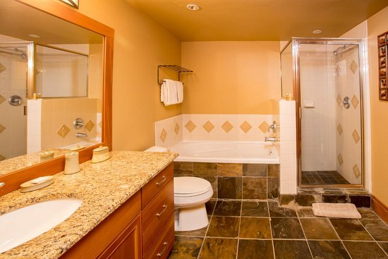 Whistler 4 Bedroom Accommodation - Taluswood - #3756 Whistler 4 Bedroom Accommodation - Taluswood - #3756