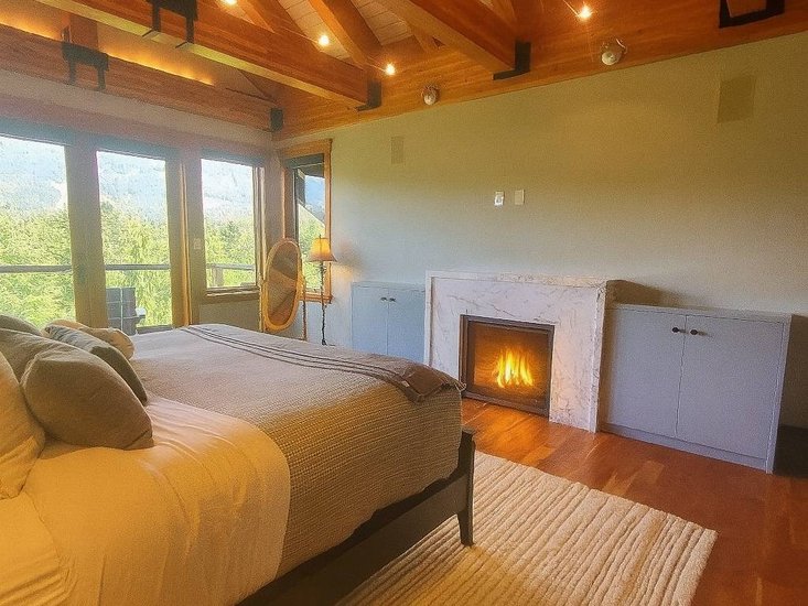 Whistler 4 Bedroom Accommodation - Chalet/House - #3757