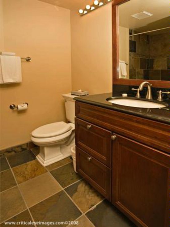 Whistler 4 Bedroom Accommodation - Valhalla - #376 Whistler 4 Bedroom Accommodation - Valhalla - #376