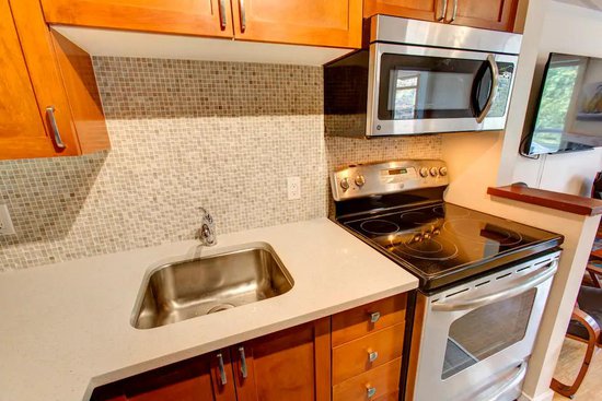 Whistler 2 Bedroom Accommodation - Glacier's Reach - #3764