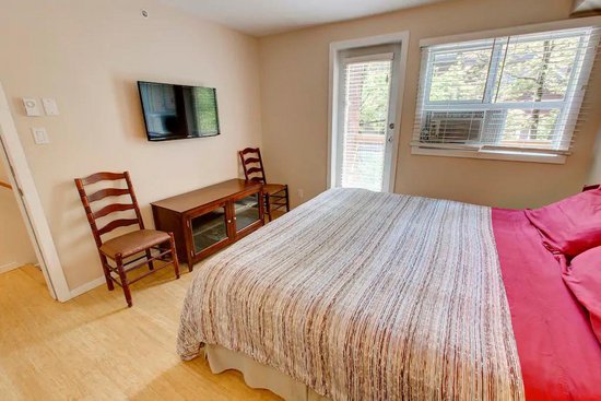 Whistler 2 Bedroom Accommodation - Glacier's Reach - #3764