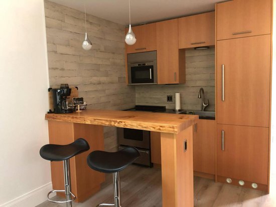 Whistler 1 Bedroom Accommodation - Gondola Village - #3796