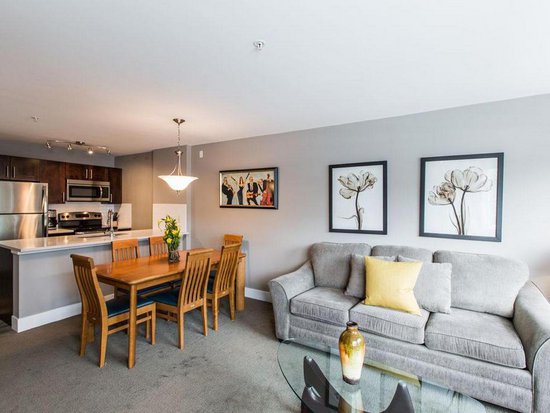 Whistler 2 Bedroom Accommodation - Whistler Town Plaza - Deer Lodge - #3798