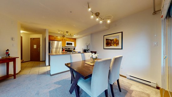 Whistler 1 Bedroom Accommodation - Whistler Town Plaza - Bear Lodge - #3804