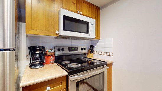 Whistler 1 Bedroom Accommodation - Whistler Town Plaza - Bear Lodge - #3804