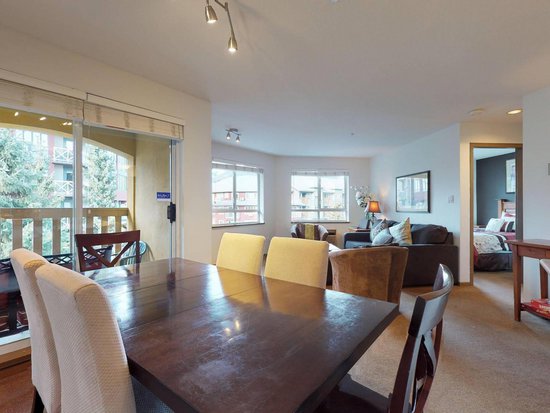 Whistler 1 Bedroom Accommodation - Whistler Town Plaza - Bear Lodge - #3804