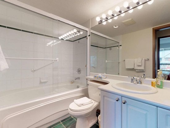 Whistler 1 Bedroom Accommodation - Whistler Town Plaza - Bear Lodge - #3804