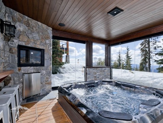 Big White 6 Bedroom Accommodation - White Caviar - #3808 Big White 6 Bedroom Accommodation - White Caviar - #3808