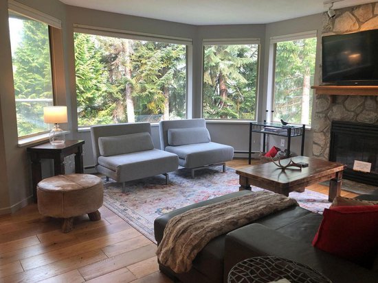 Whistler 2 Bedroom Accommodation - Gleneagles - #3902