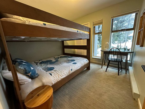 Whistler 2 Bedroom Accommodation - Gleneagles - #3902