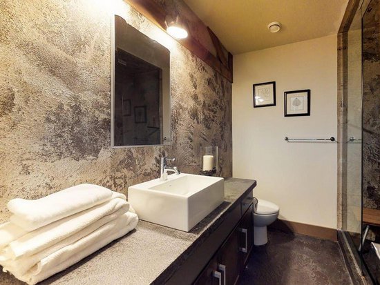 Big White 2 Bedroom Accommodation - Timbers - #3922 Big White 2 Bedroom Accommodation - Timbers - #3922