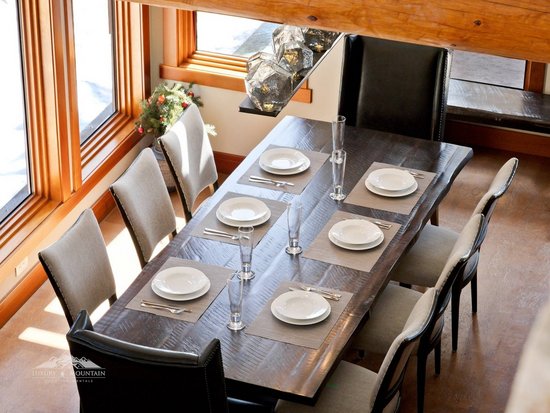 Big White 4 Bedroom Accommodation - Magnificent Moonshine - #3925