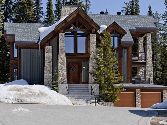 4 Bedroom Big White Vacation Rental - Magnificent Moonshine