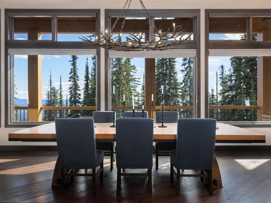 Big White 6 Bedroom Accommodation - Snow Peaks - #3926