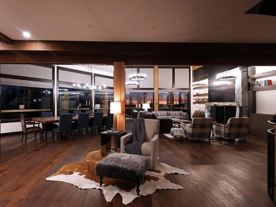 Big White 6 Bedroom Accommodation - Snow Peaks - #3926