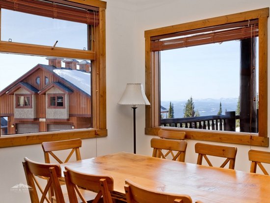 Big White 4 Bedroom Accommodation - Snow Pine Estates - #3932