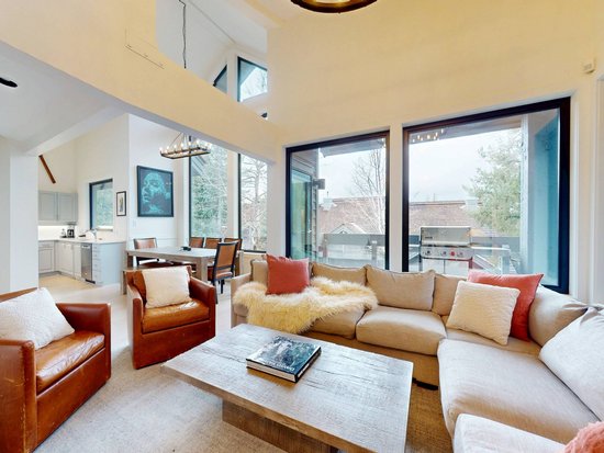 Whistler 4 Bedroom Accommodation - Northern Lights - #3942