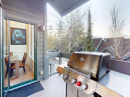 Whistler 4 Bedroom Accommodation - Northern Lights - #3942