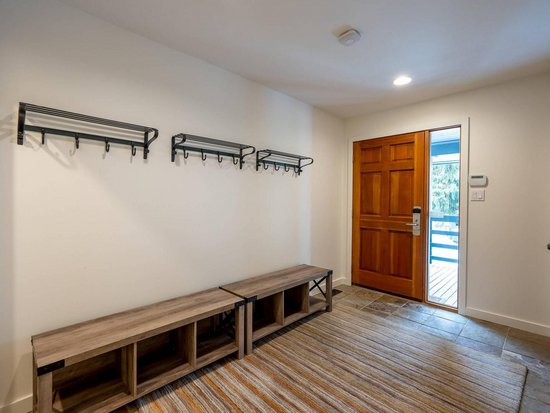 Whistler 4 Bedroom Accommodation - Northern Lights - #3942 Whistler 4 Bedroom Accommodation - Northern Lights - #3942