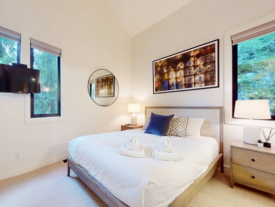 Whistler 4 Bedroom Accommodation - Northern Lights - #3942