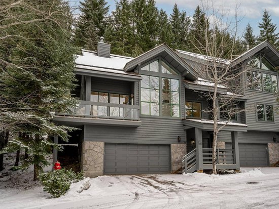 Whistler 4 Bedroom Accommodation - Northern Lights - #3942 Whistler 4 Bedroom Accommodation - Northern Lights - #3942