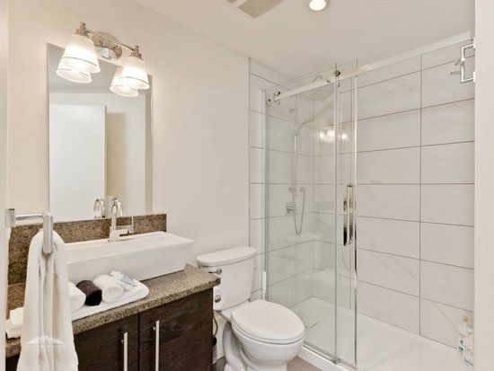 Big White 4 Bedroom Accommodation - The Edge - #3947