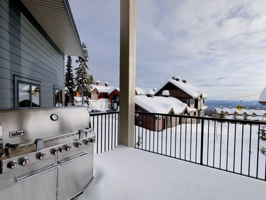 Big White 5 Bedroom Accommodation - Raven's Wing - #3948 Big White 5 Bedroom Accommodation - Raven's Wing - #3948