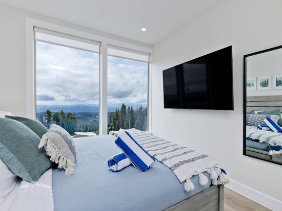 Big White 5 Bedroom Accommodation - Raven's Crest - #3949