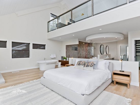 Big White 5 Bedroom Accommodation - Raven's Crest - #3949