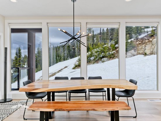 Big White 5 Bedroom Accommodation - Raven's Crest - #3949