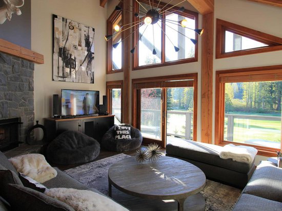 Whistler 5 Bedroom Accommodation - Nicklaus North - #3981 Whistler 5 Bedroom Accommodation - Nicklaus North - #3981