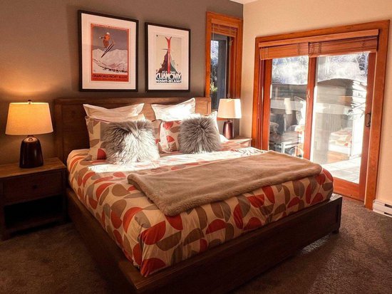 Whistler 5 Bedroom Accommodation - Nicklaus North - #3981 Whistler 5 Bedroom Accommodation - Nicklaus North - #3981