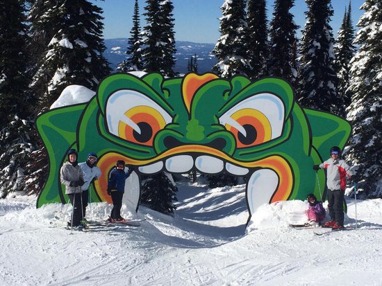 Big White 5 Bedroom Accommodation - Snow Pine Estates - #3984