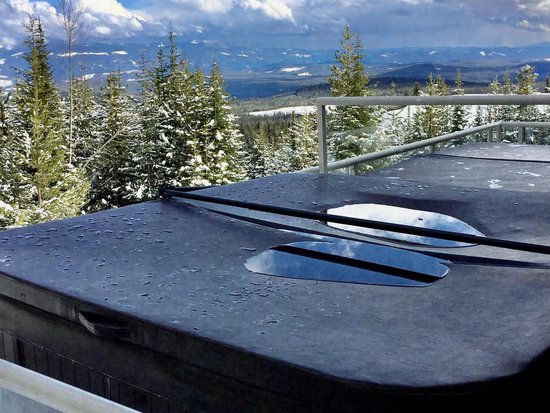 Big White 5 Bedroom Accommodation - Snow Pine Estates - #3984