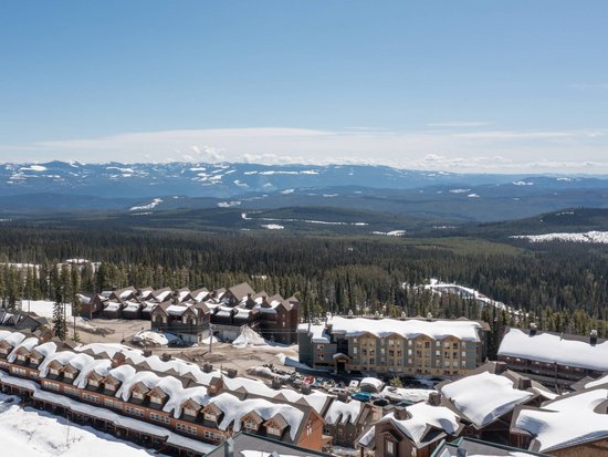 Big White 3 Bedroom Accommodation - Snow Ghost Inn - #4014 Big White 3 Bedroom Accommodation - Snow Ghost Inn - #4014