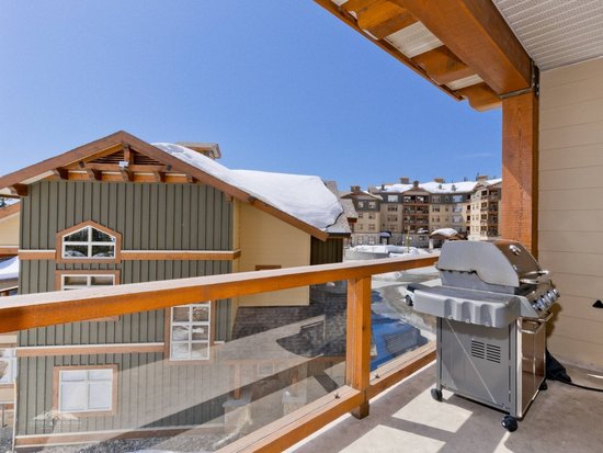 Big White 3 Bedroom Accommodation - Aspens - #4027