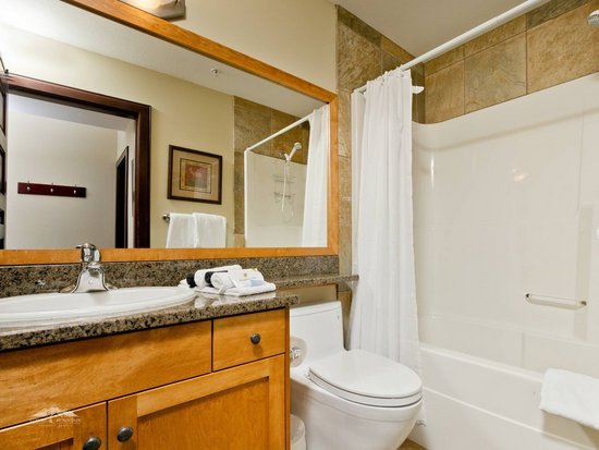 Big White 3 Bedroom Accommodation - Aspens - #4027