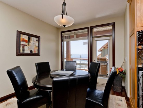 Big White 3 Bedroom Accommodation - Aspens - #4027