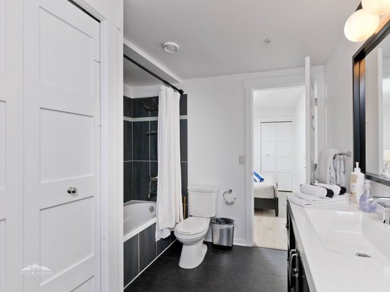 Big White 3 Bedroom Accommodation - Raven - #4032