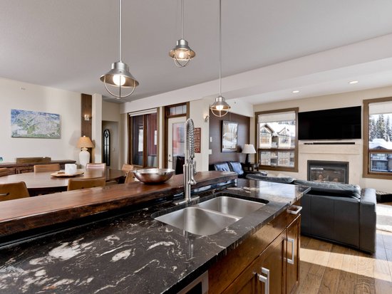 Big White 3 Bedroom Accommodation - Timbers - #4040