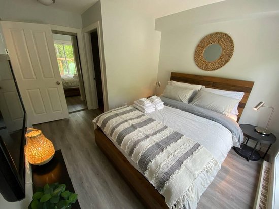 Whistler 2 Bedroom Accommodation - Glacier's Reach - #4050